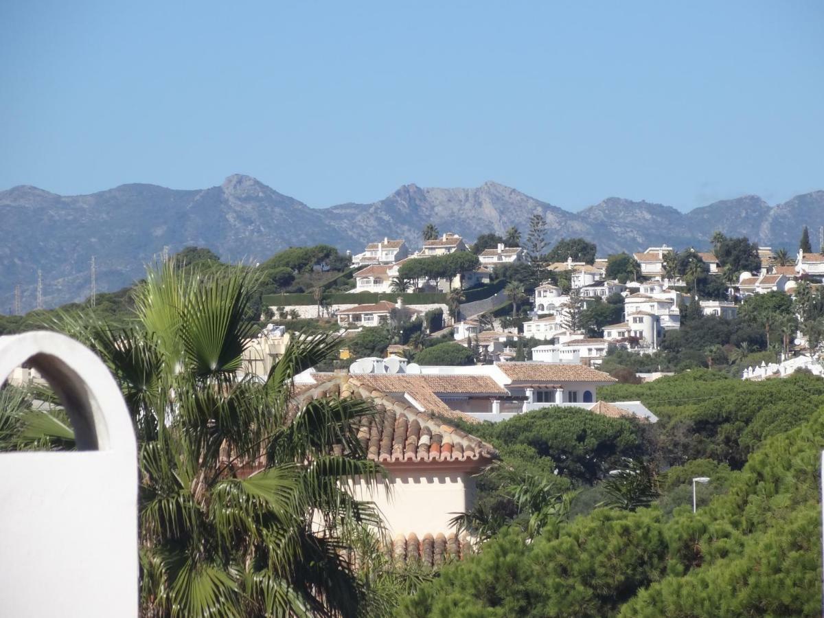 Beachfront Penthouse Apartment With Large Terrace And Breathtaking Sea Views Close To Marbella Spain Ситио-де-Калаонда Экстерьер фото