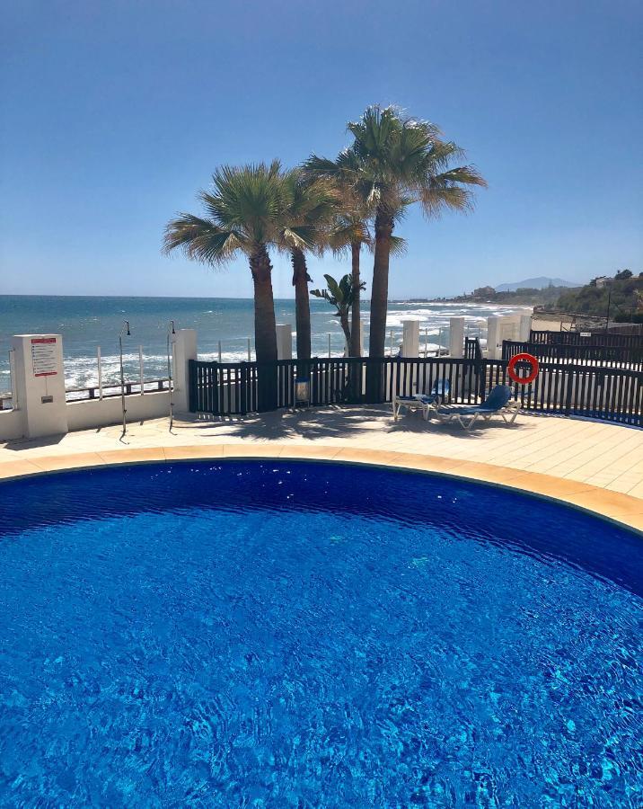 Beachfront Penthouse Apartment With Large Terrace And Breathtaking Sea Views Close To Marbella Spain Ситио-де-Калаонда Экстерьер фото